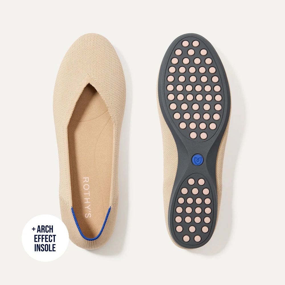 NWT Rothy's The Daily Flat Ecru